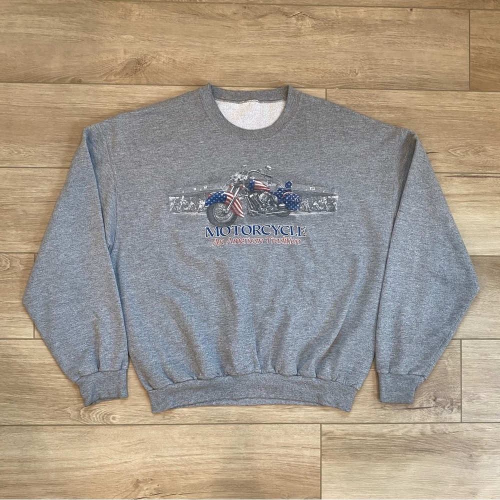 Vintage Motorcycle An American Tradition‎ Crewneck Saeatshirt